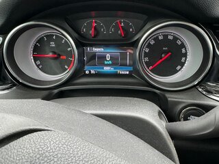 2017 Buick Regal VI, красный, 1350853 рублей, вид 3
