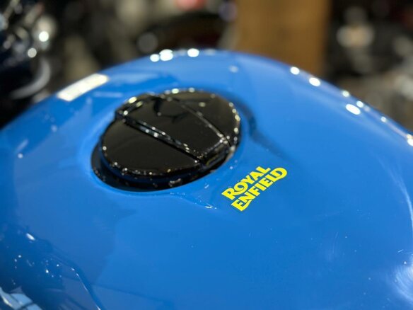 2025 Royal Enfield Shotgun, синий, 710000 рублей - вид 4
