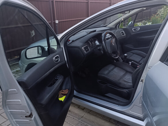 2004 Peugeot 307 I, серебристый, 430000 рублей - вид 12