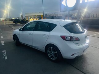 2012 Mazda 3 II (BL) Рестайлинг, белый, 950000 рублей, вид 4