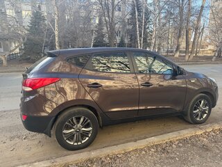 2014 Hyundai ix35 I Рестайлинг, коричневый, 1250000 рублей, вид 2