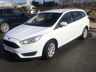 2017 Ford Focus III Рестайлинг, белый, 1100000 рублей, вид 1