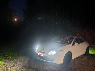 2010 Renault Laguna III, белый, 1150000 рублей, вид 1