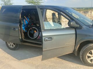 2002 Dodge Caravan 4-speed IV, серый, 550000 рублей, вид 3