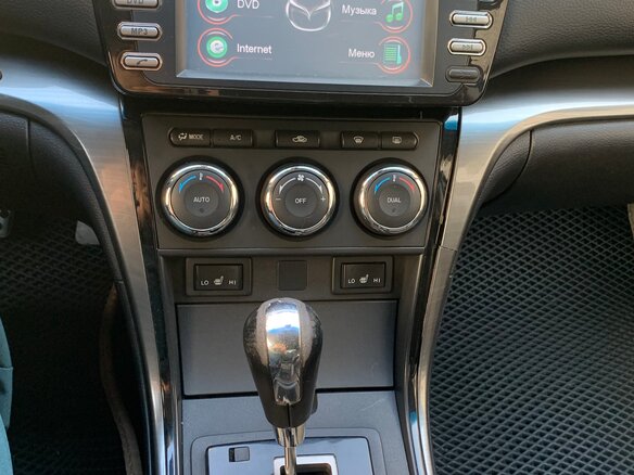 2010 Mazda 6 II (GH) Рестайлинг, белый, 850000 рублей - вид 10