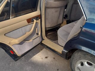1988 Mercedes-Benz S-Класс 300 II (W126) Рестайлинг, синий, 280000 рублей, вид 5