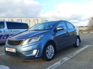 2012 Kia Rio 5-speed III, серый, 650000 рублей, вид 5