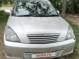 2002 Toyota Opa I, серый, 655000 рублей, вид 2