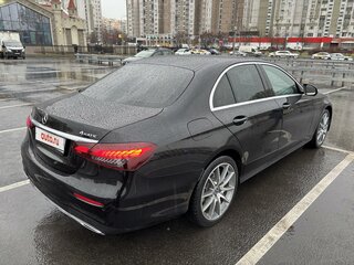2022 Mercedes-Benz E-Класс 220 d V (W213, S213, C238) Рестайлинг, чёрный, 6700000 рублей, вид 4