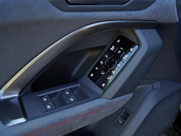 2025 Audi Q5 40 TDI III (GU), чёрный - вид 13