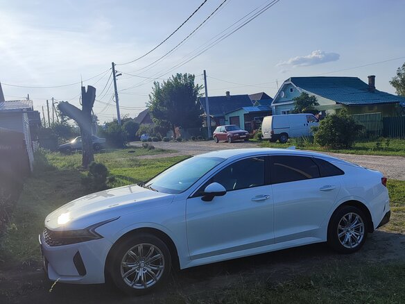2020 Kia K5 III, серебристый, 2290000 рублей - вид 9