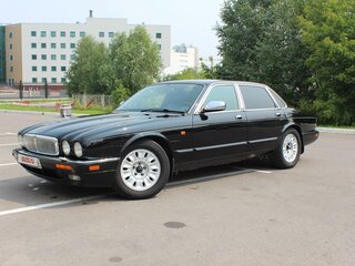 1996 Daimler X300 Double Six, чёрный, 3000000 рублей, вид 1