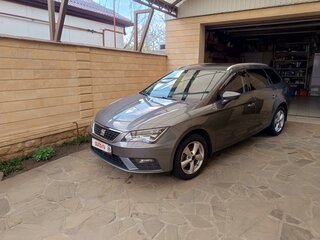 2017 SEAT Leon III Рестайлинг, серый, 1750000 рублей, вид 1