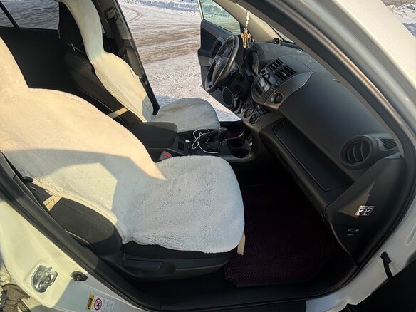 2010 Toyota RAV4 III (XA30) Рестайлинг, белый, 1900000 рублей - вид 10