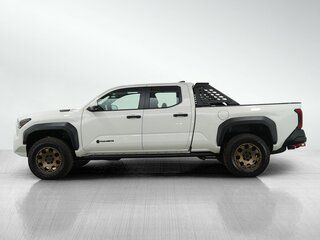 2025 Toyota Tacoma IV, белый, 9822990 рублей, вид 4