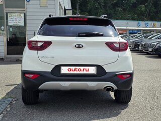 2018 Kia Stonic I, белый, 1400000 рублей, вид 5