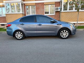 2013 Kia Rio III, голубой, 790000 рублей, вид 4