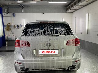 2014 Volkswagen Touareg II, серебристый, 2200000 рублей, вид 5