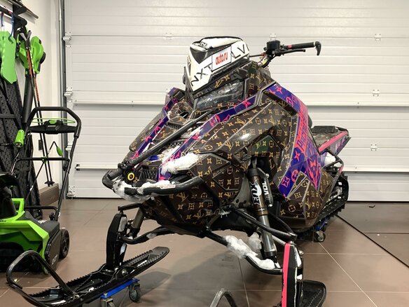 2017 Polaris 800 PRO-RMK, коричневый, 850000 рублей - вид 3