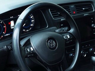 2019 Volkswagen Golf VII Рестайлинг, серебристый, 1775000 рублей, вид 5