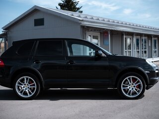 2007 Porsche Cayenne Turbo I Рестайлинг (957), чёрный, 1600000 рублей, вид 2