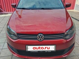 2014 Volkswagen Polo V, пурпурный, 830000 рублей, вид 1