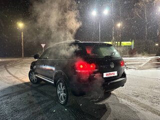 2008 Volkswagen Touareg I Рестайлинг, чёрный, 1345000 рублей, вид 5