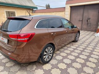 2016 Kia Ceed II Рестайлинг, коричневый, 1350000 рублей, вид 3