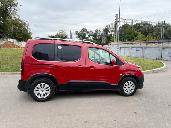 2018 Peugeot Rifter L1 I, красный - вид 6