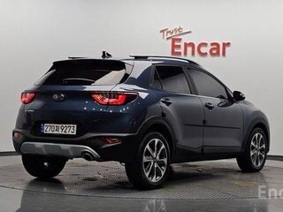 2020 Kia Stonic I, синий, 1725000 рублей, вид 2