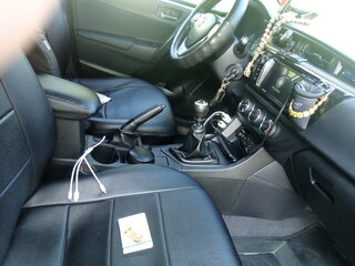 2013 Toyota Corolla XI (E160, E170, E180), белый, 900000 рублей, вид 4