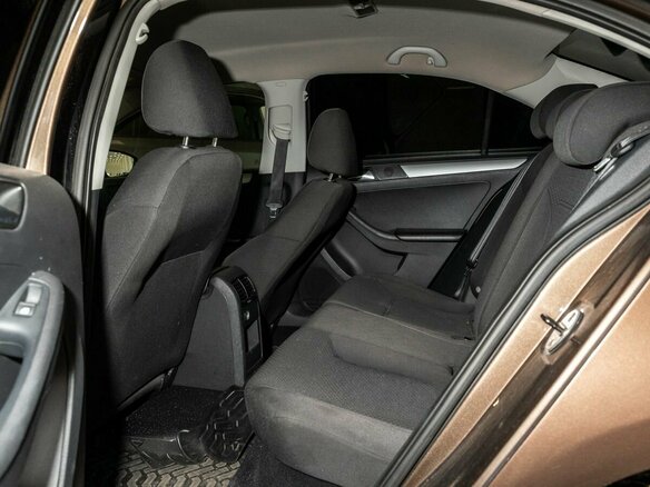 2013 Volkswagen Jetta VI, коричневый, 800000 рублей - вид 22