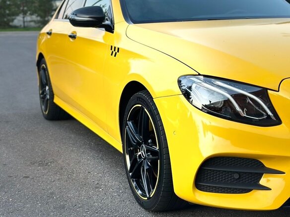 2019 Mercedes-Benz E-Класс 220 d V (W213, S213, C238), белый, 2750000 рублей - вид 2