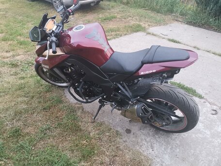 2010 Kawasaki Z 1000, коричневый, 420000 рублей, вид 3