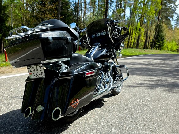 2020 Harley-Davidson Street Glide, чёрный, 1450000 рублей - вид 15