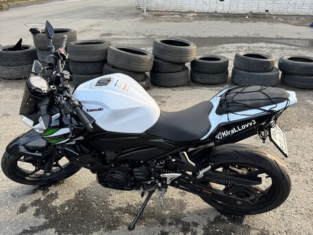 2019 Kawasaki Z 400, белый, 410000 рублей, вид 3