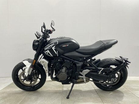 2021 Triumph Trident 660, чёрный, 720000 рублей, вид 2