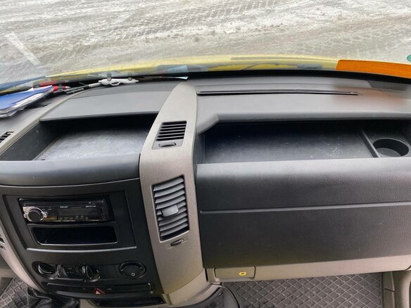 2008 Mercedes-Benz Sprinter, жёлтый, 1358477 рублей - вид 27