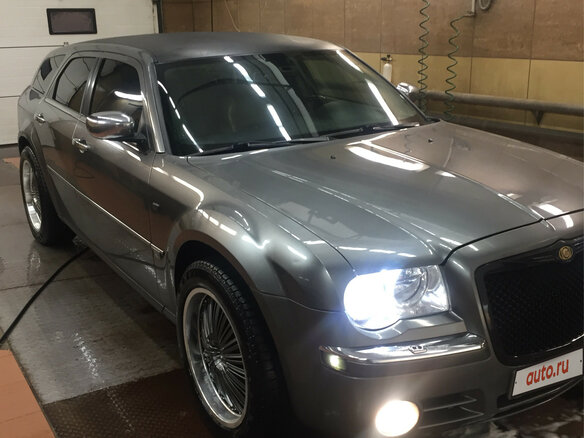 2006 Chrysler 300C I, серый - вид 3