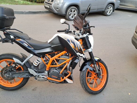 2014 KTM 390 Duke, белый, 300000 рублей - вид 3