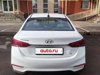 2019 Hyundai Solaris II, белый, 950000 рублей, вид 3