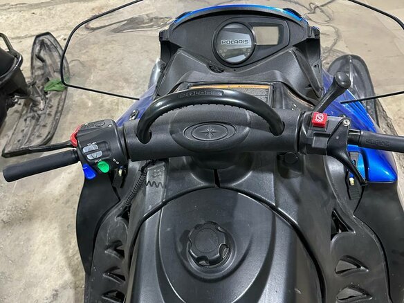 2012 Polaris Widetrak IQ, синий, 850000 рублей - вид 5