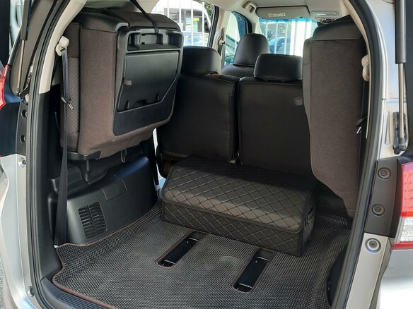 2019 Honda Freed II Рестайлинг, серебристый, 1800000 рублей - вид 13