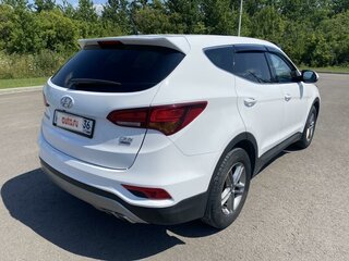 2016 Hyundai Santa Fe III Рестайлинг, белый, 2300000 рублей, вид 3