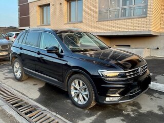 2016 Volkswagen Tiguan II, чёрный, 2590000 рублей, вид 5