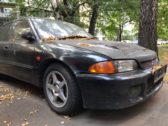1994 Mitsubishi Lancer VI, серый - вид 3