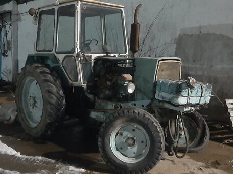 1987 ЮМЗ 6002, зелёный, 260000 рублей, вид 3
