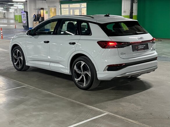 2023 Audi Q4 e-tron 50 quattro I, белый, 4999000 рублей - вид 14