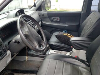 2003 Mitsubishi Pajero Sport I, серебристый, 380000 рублей, вид 2