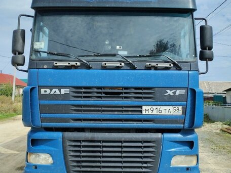 2004 DAF XF 95, синий, 2300000 рублей, вид 1